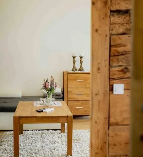 Riinude Kodumajutus Apartament Kuressaare