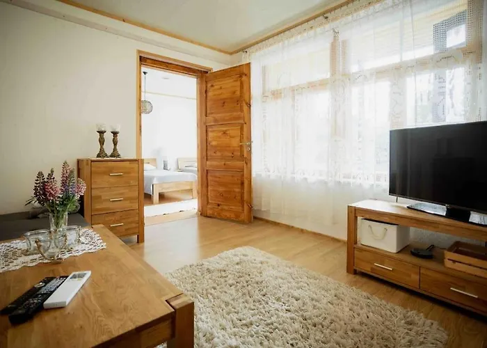 Riinude Kodumajutus *